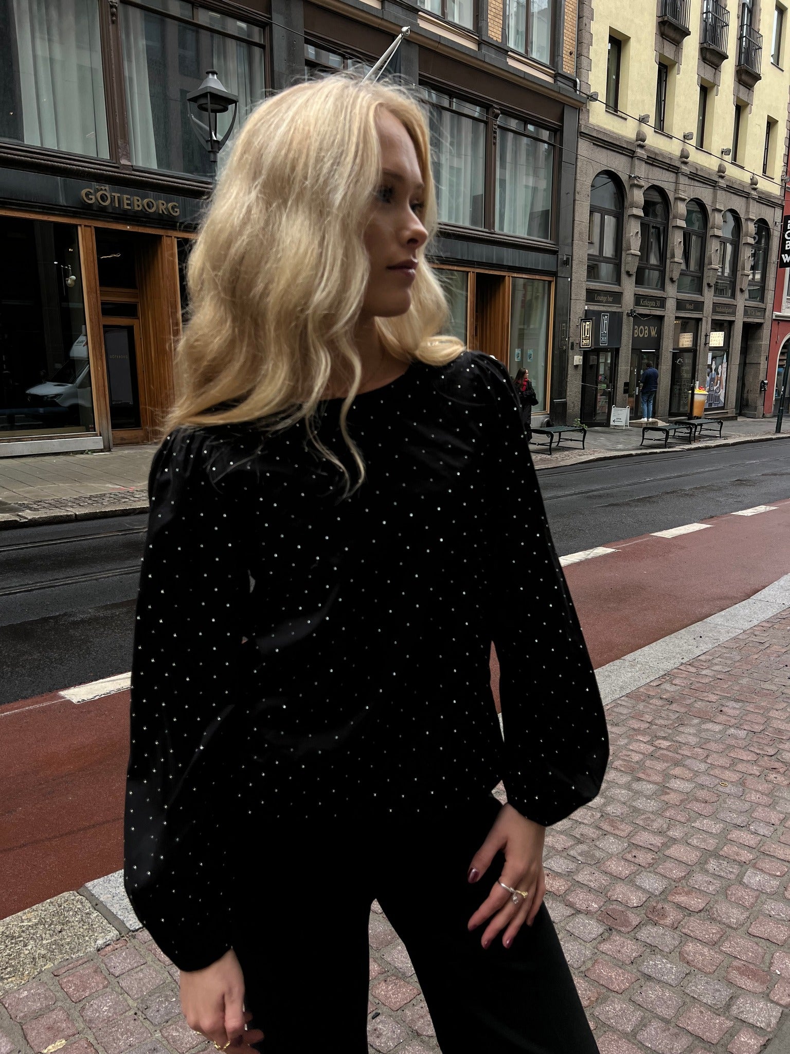 OBJRIGINI Top - Black